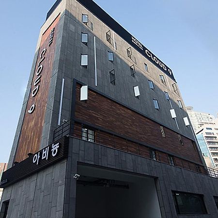 Hotel Cloud 9 Пусан Екстериор снимка