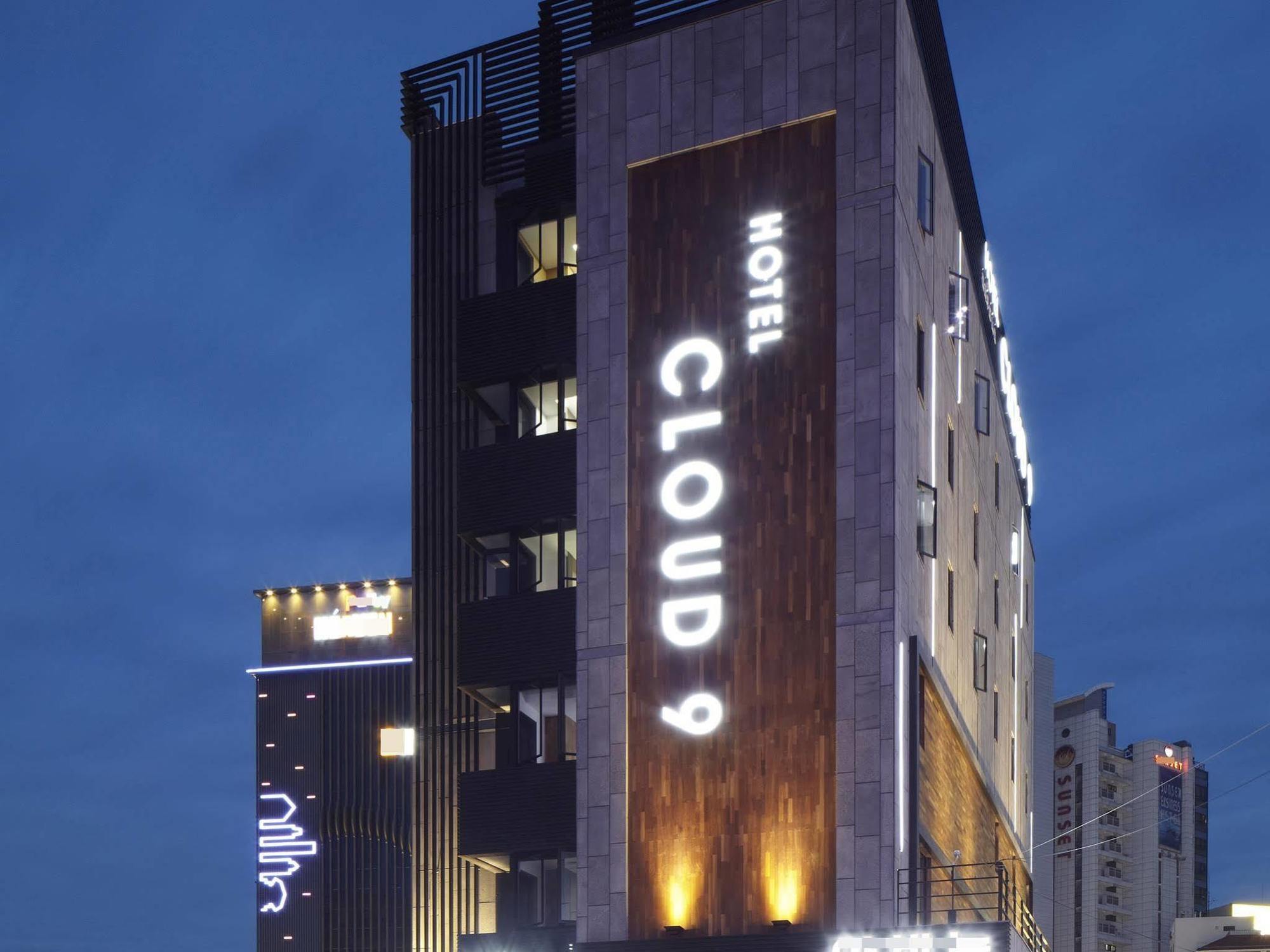 Hotel Cloud 9 Пусан Екстериор снимка